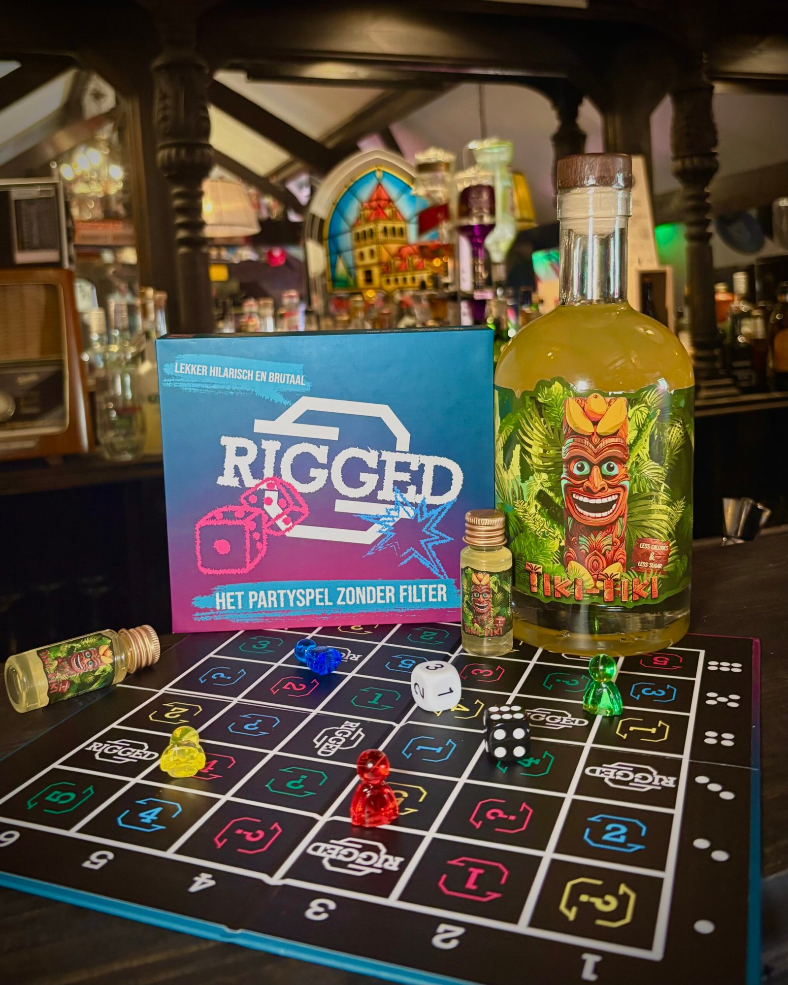 Partyspel Rigged + Tiki Tiki Fles (700ml)